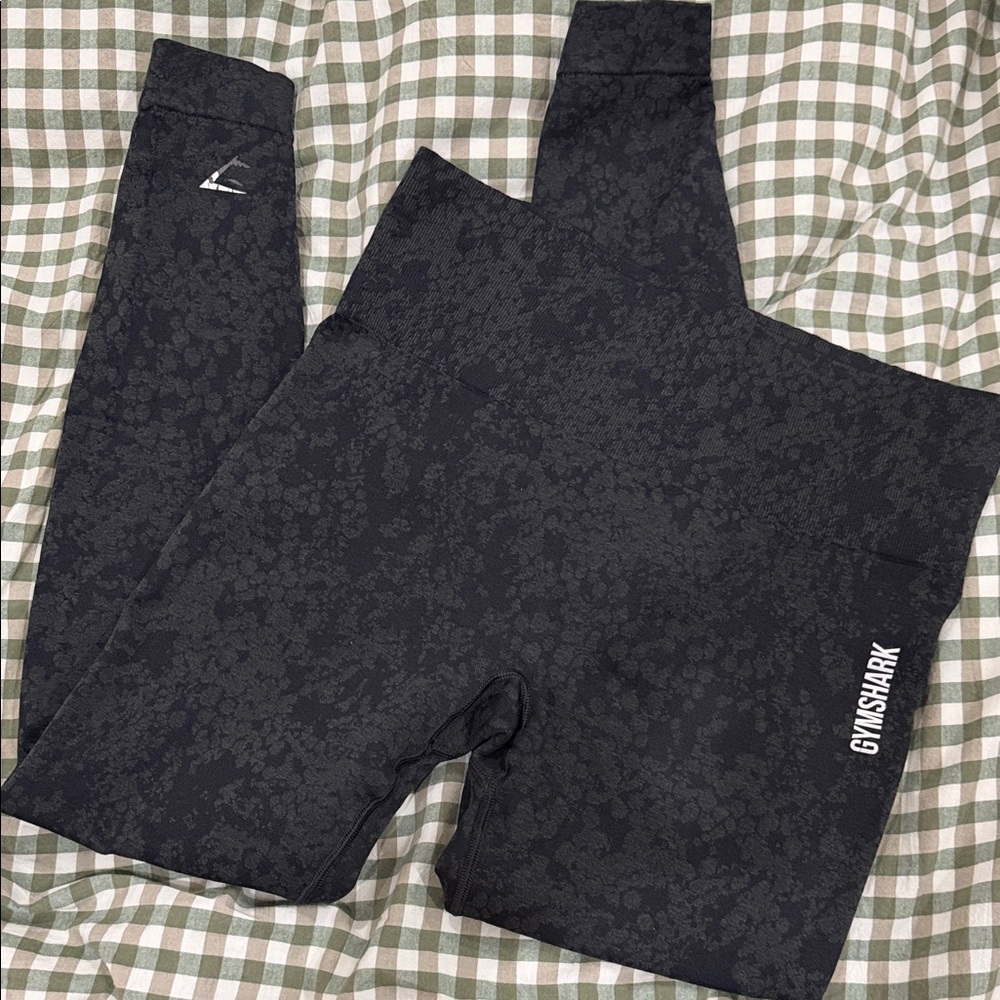 Gymshark Kids Floral Black Leggings